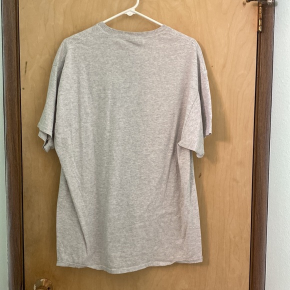 Unisex XL Gray T-shirt - Picture 2 of 4